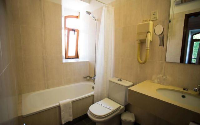 Hotel Solaris