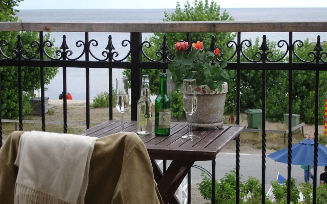 Kivikstrand Badhotell