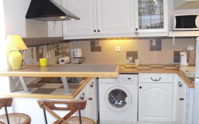 ANNECY COQUET MEUBLE t2 ENTRE STATION SKI ET LAC