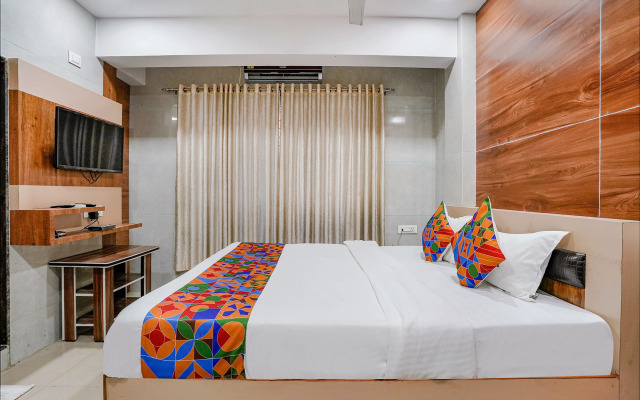 Fabexpress White Gold