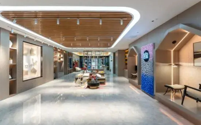 18 Degrees Residence Future Hotel