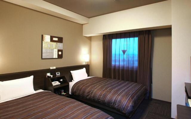 Hotel Route-Inn Toyama Inter