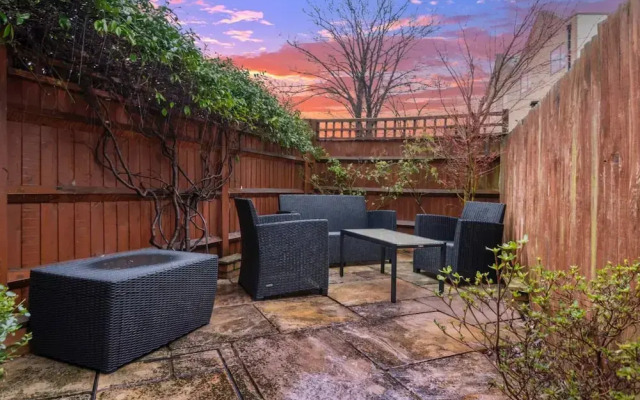 Ground Floor Apartment - Private Garden