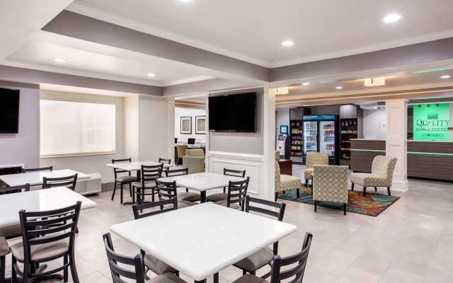 Quality Inn & Suites Myrtle Beach near Outlets