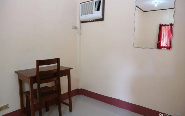 Tia Mer's Guest House