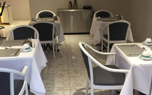 Alkyonides Hotel