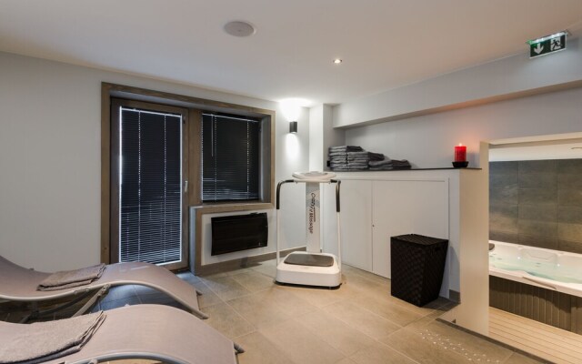 Victoria Lodge, Friendly Hotel