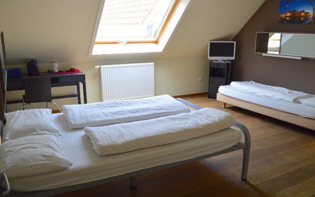 St Christopher's Inn Bauhaus Budget Hotel - Hostel