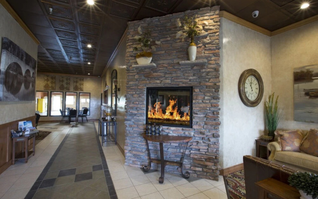 Miles City Hotel & Suites