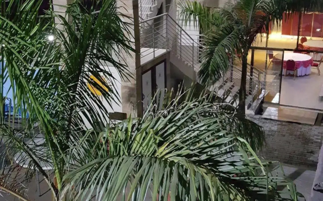 Pamo Hotel and Restaurant