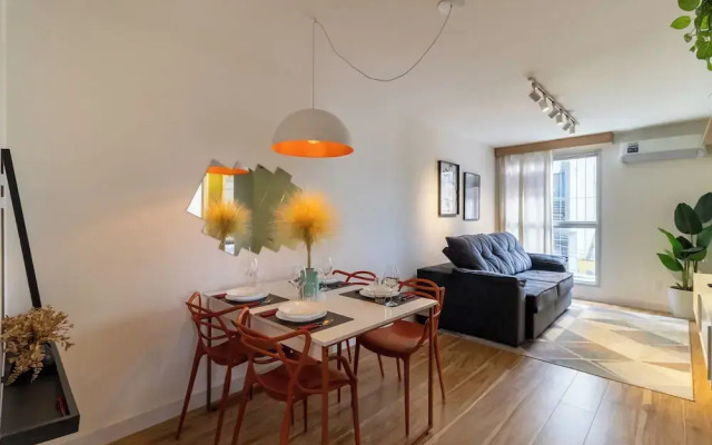 Amazing Apartment With Great Location - Eox0102