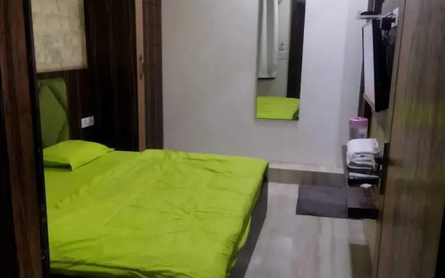 Hotel SR Siddhivinayak