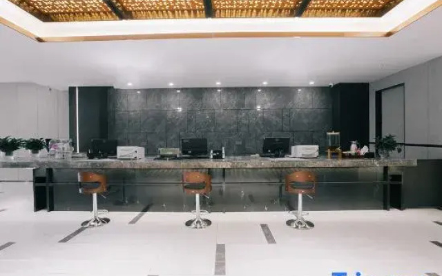Magnotel Hotel (Fuzhou Railway Station West Lake Branch)