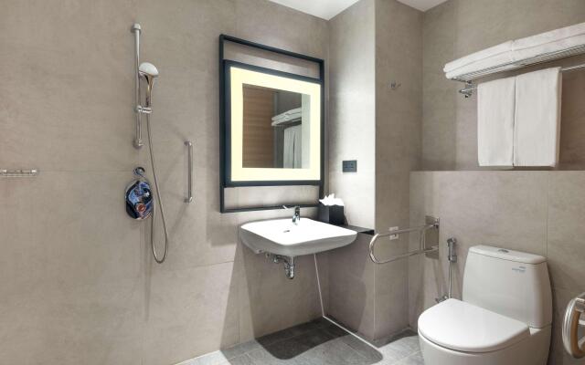 Hilton Garden Inn Jakarta Taman Palem