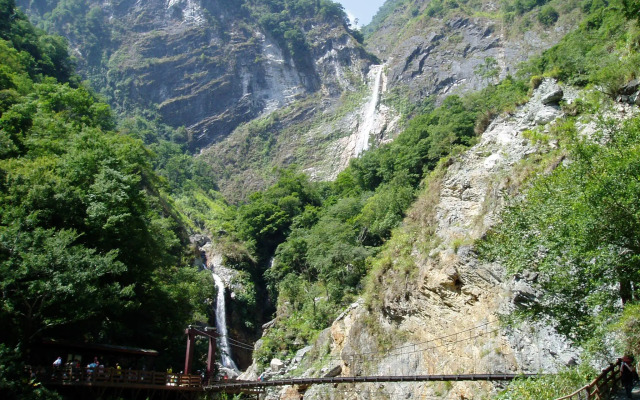 Taroko Tienhsiang Youth Activity Center