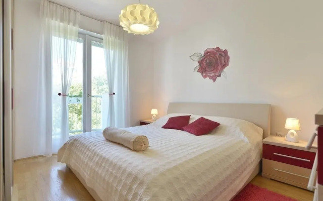 Sama - Modern & Comfortable - A1
