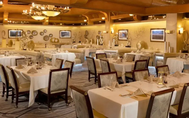 Rainbow Hotel Casino by Peppermill Resorts