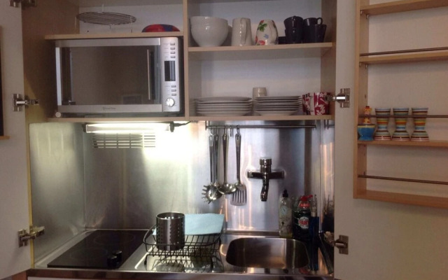 Botanic Garden 2 Bedroom Apartment in Edinburgh