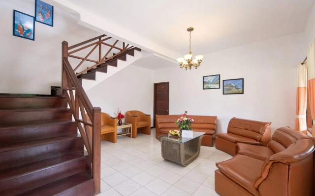 Royal Hotel and Villa Trawas