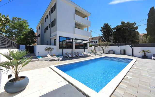 Apartman Eta