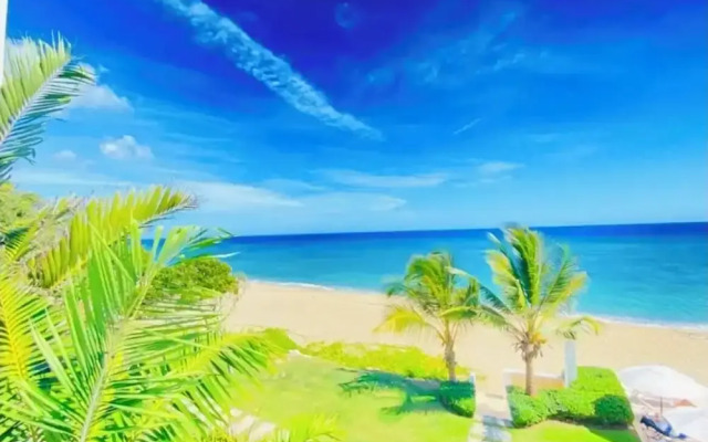 Blue Green