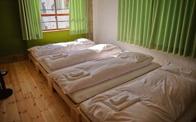 Konyamachi Guest House Kuku - Hostel