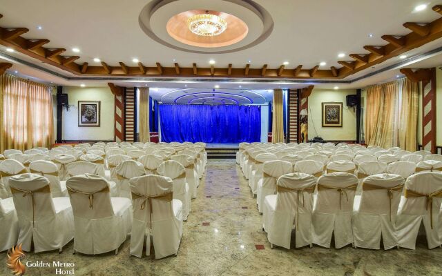 Golden Metro Hotel