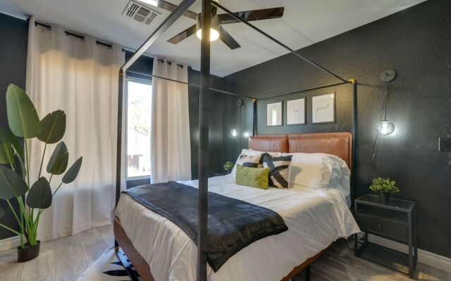 Luxury Goodyear Home w/ Private Pool + Pickleball!