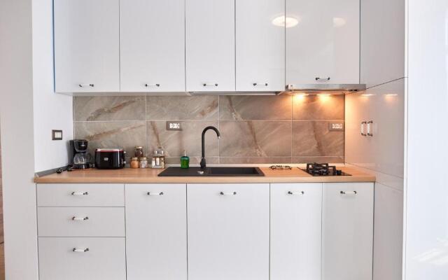 Rise and Shine by Alezzi 1