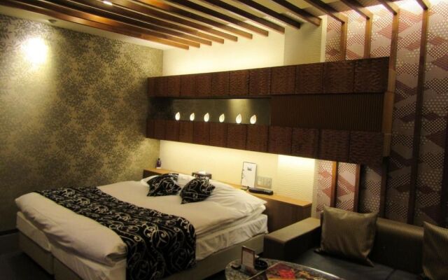 HOTEL S-CUBE - Adults Only