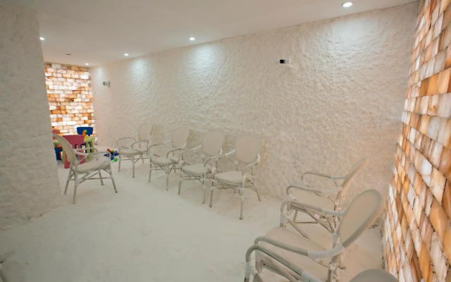 Royal Grand Hotel and Spa - All Inclusive