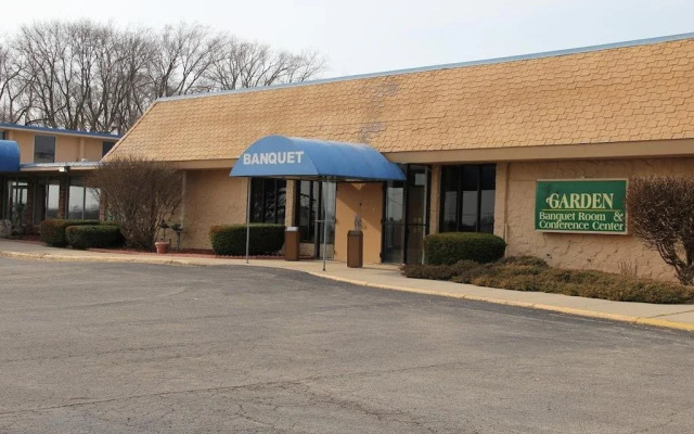 Freeport Plaza Hotel