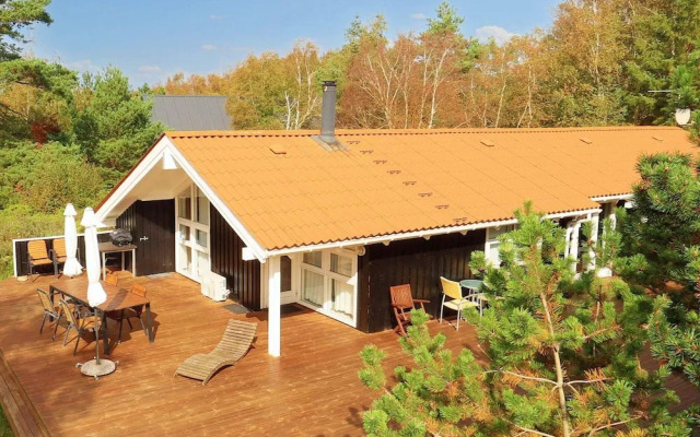 8 Person Holiday Home in Laeso-by Traum