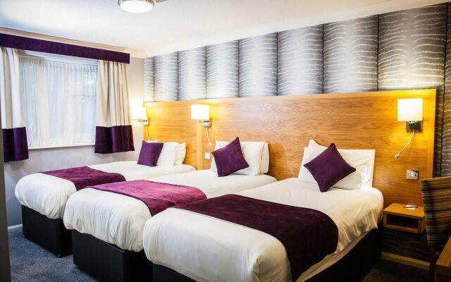 Mercure Chester North Woodhey House Hotel