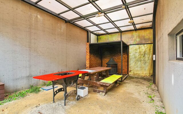 Gapyeong baeknak Flat House