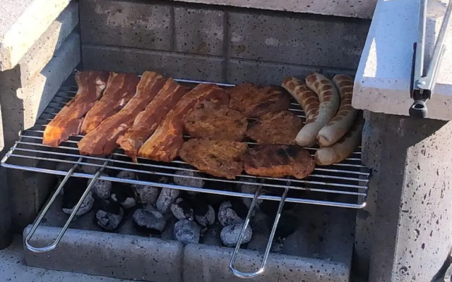 Elsewhere Comfortable Holiday Residence