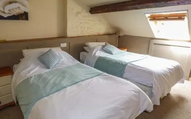 Smyth Cottages