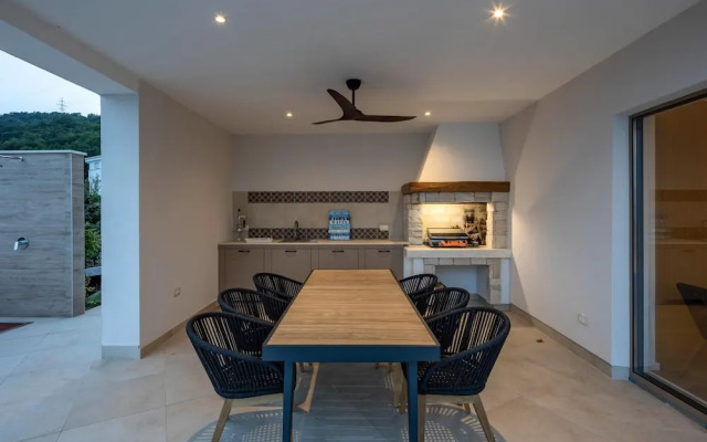 Luxury Villa Dana Indoor Pool and Sauna