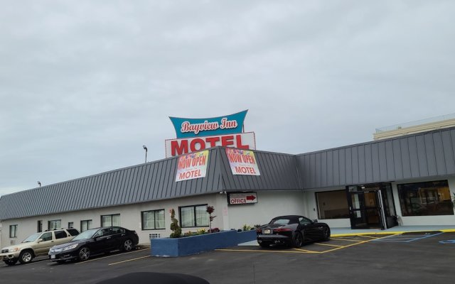 Bayview Inn Motel - Adults Only