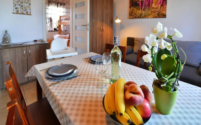 Apartment in Sianozety Near Sandy Beach