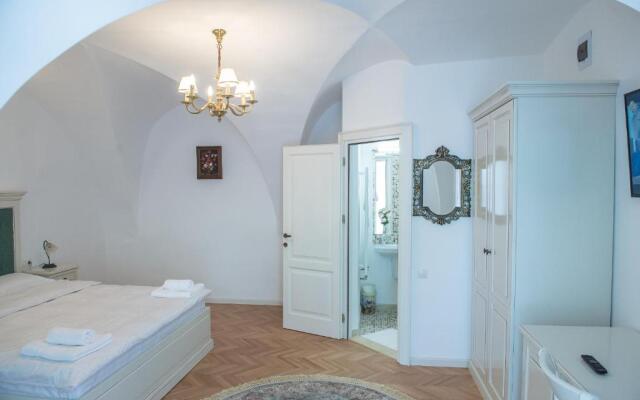 Baroc Apartments & Studio Sibiu