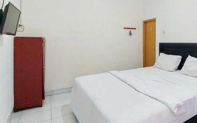 Pondok Gede Dkost Syariah Mitra RedDoorz