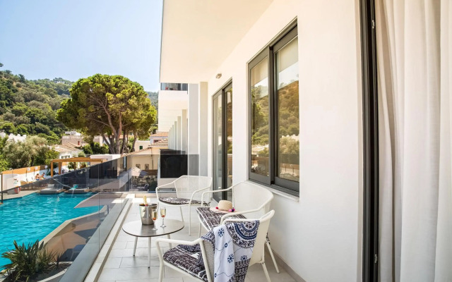 Samian Mare Hotel Suites & Spa