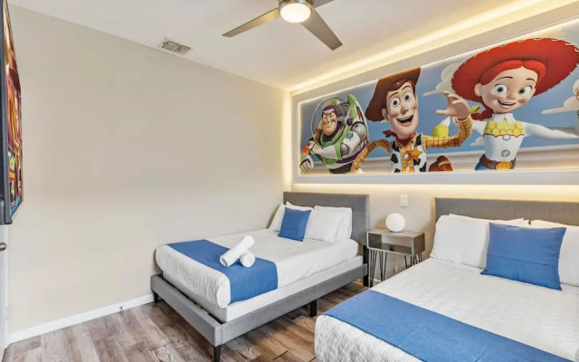 Thematic 4 bdr Near Disney-22101