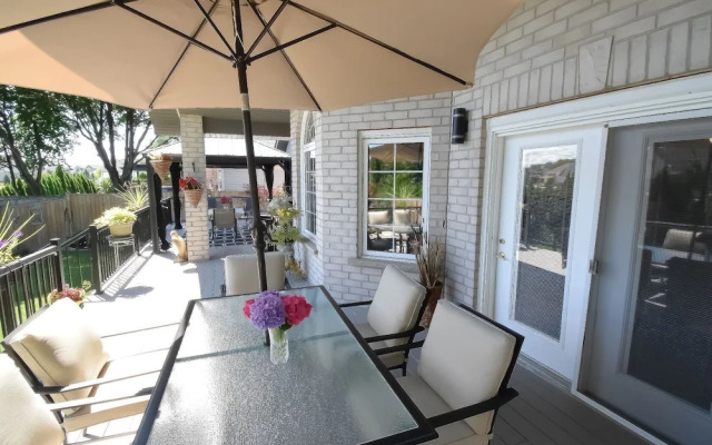 Graystone Bed and Breakfast