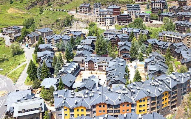 El Tarter Spacious Ski Apartment