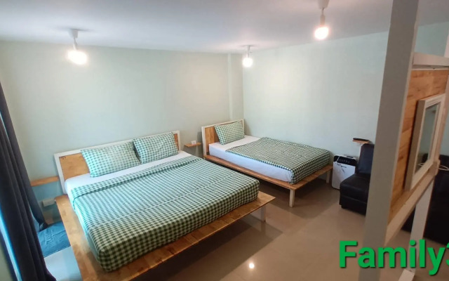 The Leaf Service Apartment