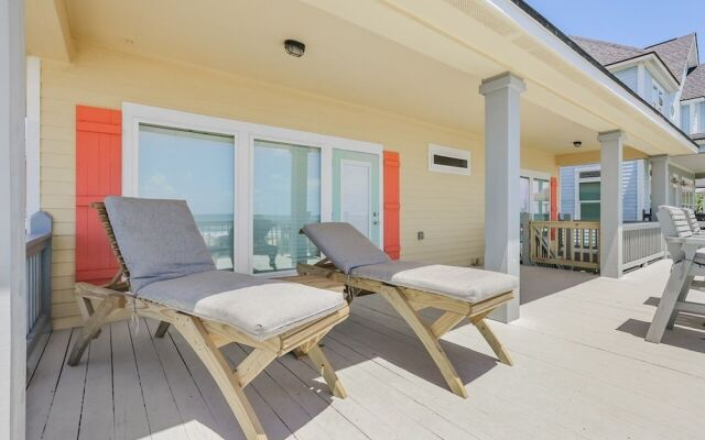 A La Playa by RedAwning