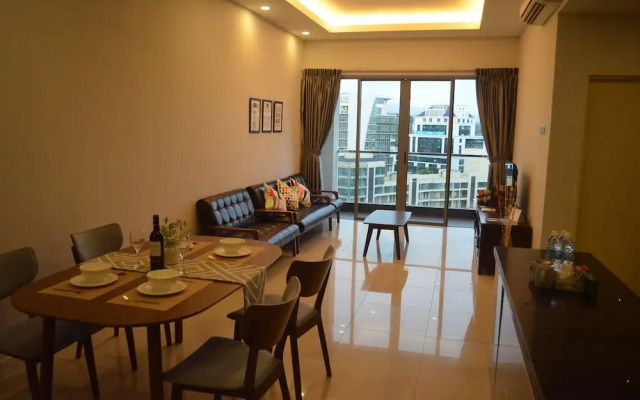 Elegant Living At loft Imago KK