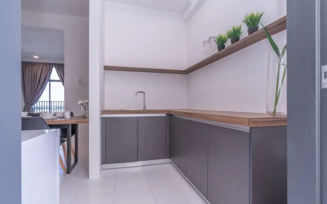 Oyo Home 89575 Elegant 3br Imperio Professional Suite